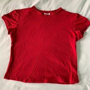 red tee